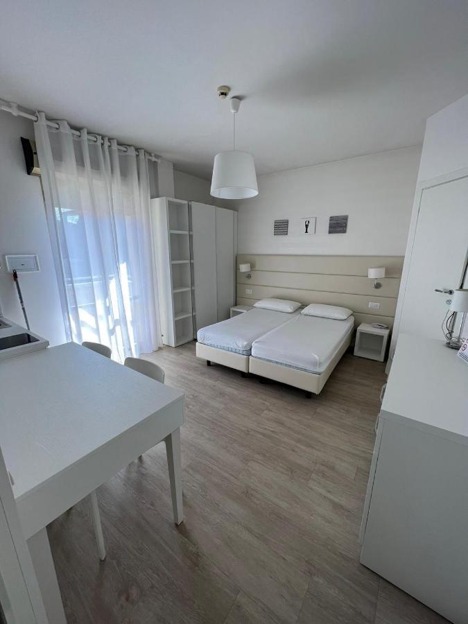 Hotel Ardea Riccione Dış mekan fotoğraf